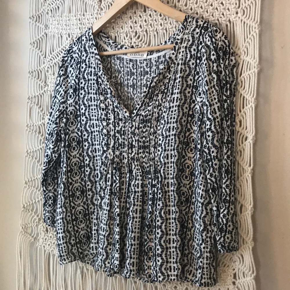 Heidi Abra ikat boho Gypsy black white top sz S